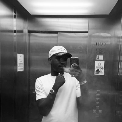 odunsea's profile picture. Arsenal❤️ Isahia 41:10 CGM | tired but tenacious.