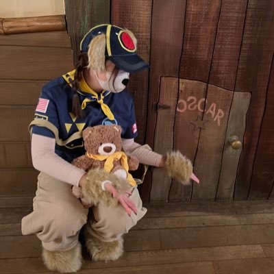 dreamstory_1983's profile picture. 🔰D垢(ショパレオタ) /ミッキー/ダキバニ(TOY STORY) /とんすけ /プーファミリー/カンベア/うさたまの呪いにかけられたんかってくらいうさたまが好き🐰🥚 /うさぎ達被写体にしがち/手下😈🐶🍎 / フレンジー🏴‍☠️🎀🦝🐐