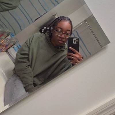 DestayneeJ's profile picture. GOD 1st #TeamBreezy 2nd