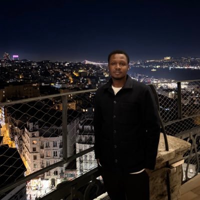 Ben_adamii's profile picture. ""On profite des bonnes occasions,pour construire des bonnes choses dans notre vie des bonnes manières"🇹🇷🇹🇩