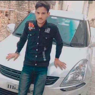 Shubham77982592's profile picture.