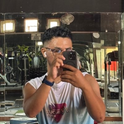 ra_ven48's profile picture. Wizard | Akun kadang-kadang, Kadang ngetweet absurd, kadang ngeluh | UNDTCTD✨