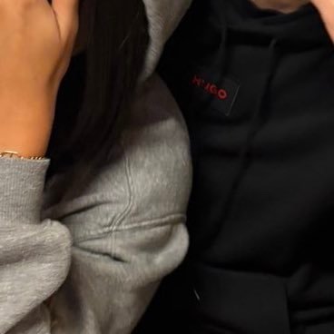 mndd24's profile picture. 