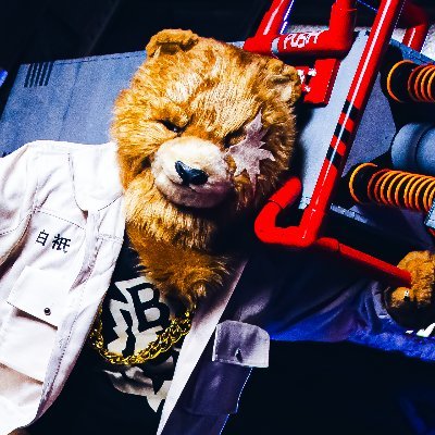 MrR871's profile picture. 成人済 30↑　レイヤー
サンホラ・刀剣乱舞・仮面ライダー・Fateシリーズ、TRPG(クトゥルフ神話とエモクロア)が好き。
造形もしてます。
#ミスターＲの工房
カメラマンもやっていますので、コス撮影のカメラマン依頼もお気軽に！(ジャンル問わずで撮ります)