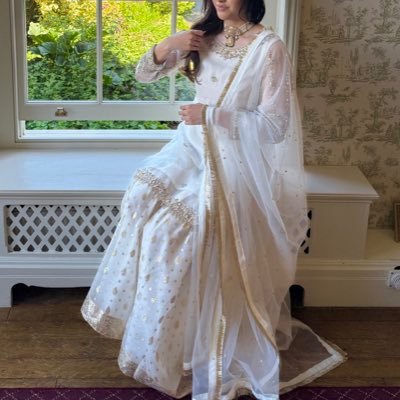 NaziraKabir's profile picture. فَإِنَّ مَعَ ٱلْعُسْرِ يُسْرًا🤍