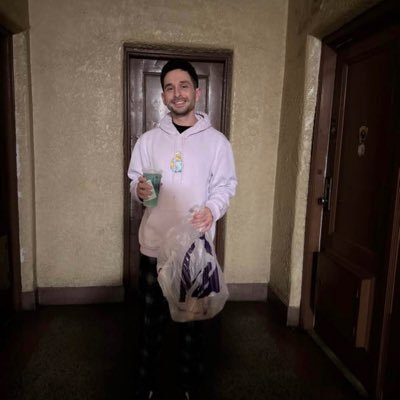 mattweiss_og's profile picture. I sing for @offguardny and a bunch of other projects. I love horror movies 👻