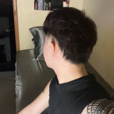 tatsulok_1998's profile picture. 