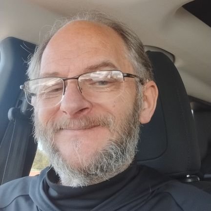 boilard_robbie's profile picture. Good looking guy and looking for fun