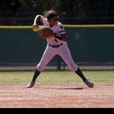 Garc72680Alexis's profile picture. C/O 2030| USA Softball All American 🇺🇸-1st Place Region 5 I HPP National Invitee 2025 I Impact Gold National Mendoza 2011 - Middle IF/UT| Triple Threat