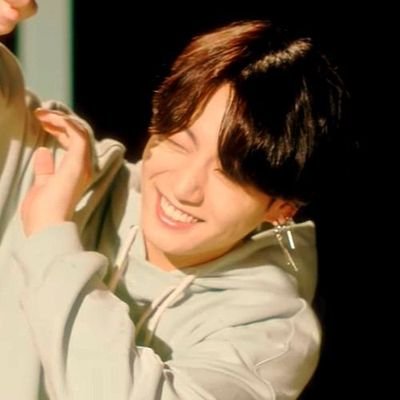 BaelovingOt7's profile picture. you and I,best moment is yet to come~*⁠.⁠✧🦢