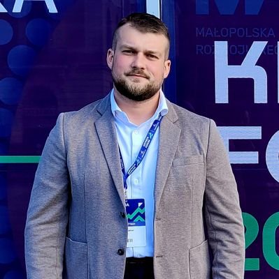 DrzewinskiPiotr's profile picture. Miłośnik normalności.