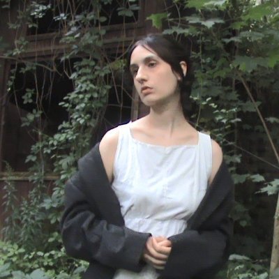 evilmilkmaid_'s profile picture. 