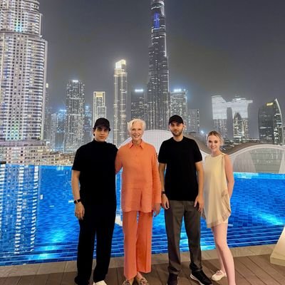 annasheman's profile picture. 𝕤𝕙𝕒𝕣𝕜📉🐋🐬 𝕗𝕚𝕟𝕒𝕟𝕔𝕖🎯
Bloomberg