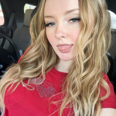 cleowillownyou's profile picture. barbie with a mean streak. I set the pace, you try to keep up. links + access below ⬇️
