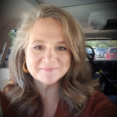 ShiversShana's profile picture. Christian, Reformed, Presbyterian. Gardener.🌻💐🪴 #hookem 🤘Just here to watch the chaos.🇺🇸🇺🇦🇮🇱 I am now “gave myself tennis elbow pruning my roses” old.