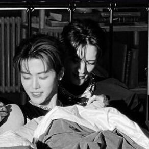 merachandesu's profile picture. aerishines 🌙 —— #지성 || #젠잼 🩵🩷