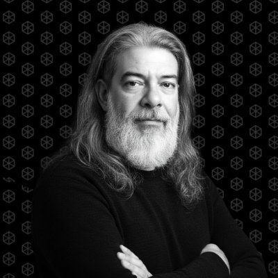 artdodda's profile picture. I am a graphic designer specialist in brand projects and wine label design.