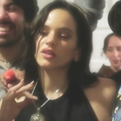 phanntomregret's profile picture. i tweet anything and everything here.. good luck