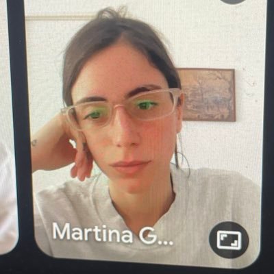 martdelrosari0's profile picture. profundamente triste y salvajemente alegre