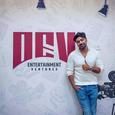 DevFan12345's profile picture. 