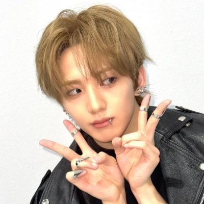 ieatjiung's profile picture. ‧ ₊˚ (☆) ◟ #1 p1eceroadytiny ⟢ #지웅 #준민 #민재 #우영 #종호 ♡ .⁺˖
