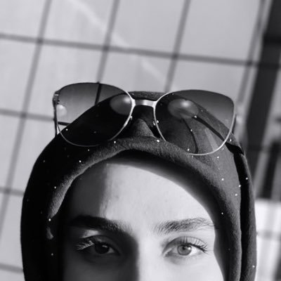 blue_vosat's profile picture. من همونم که یه روز می‌خواستم دریا بشم. 🌊