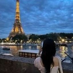 Uisrivnar76883's profile picture. 