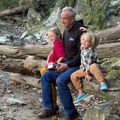 shaw_roneet's profile picture. 