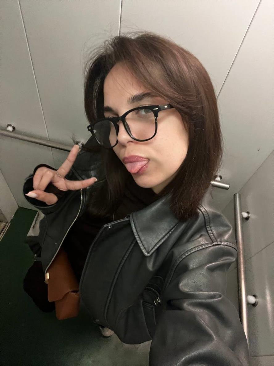 ChristeneI70088's profile picture. ✨✨✨ quiet, kind, complete 🌙 @sexsexyougood