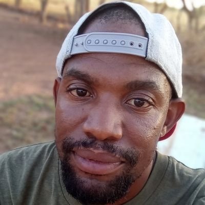 BlimBuza's profile picture. Ntwana Ya Maleka
Agribusiness 🐂🐄🐖🐑🐐🌽
On my grind
Hilux lover
Future ranch owner 🙏🏽