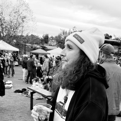 rhettjh24's profile picture. 