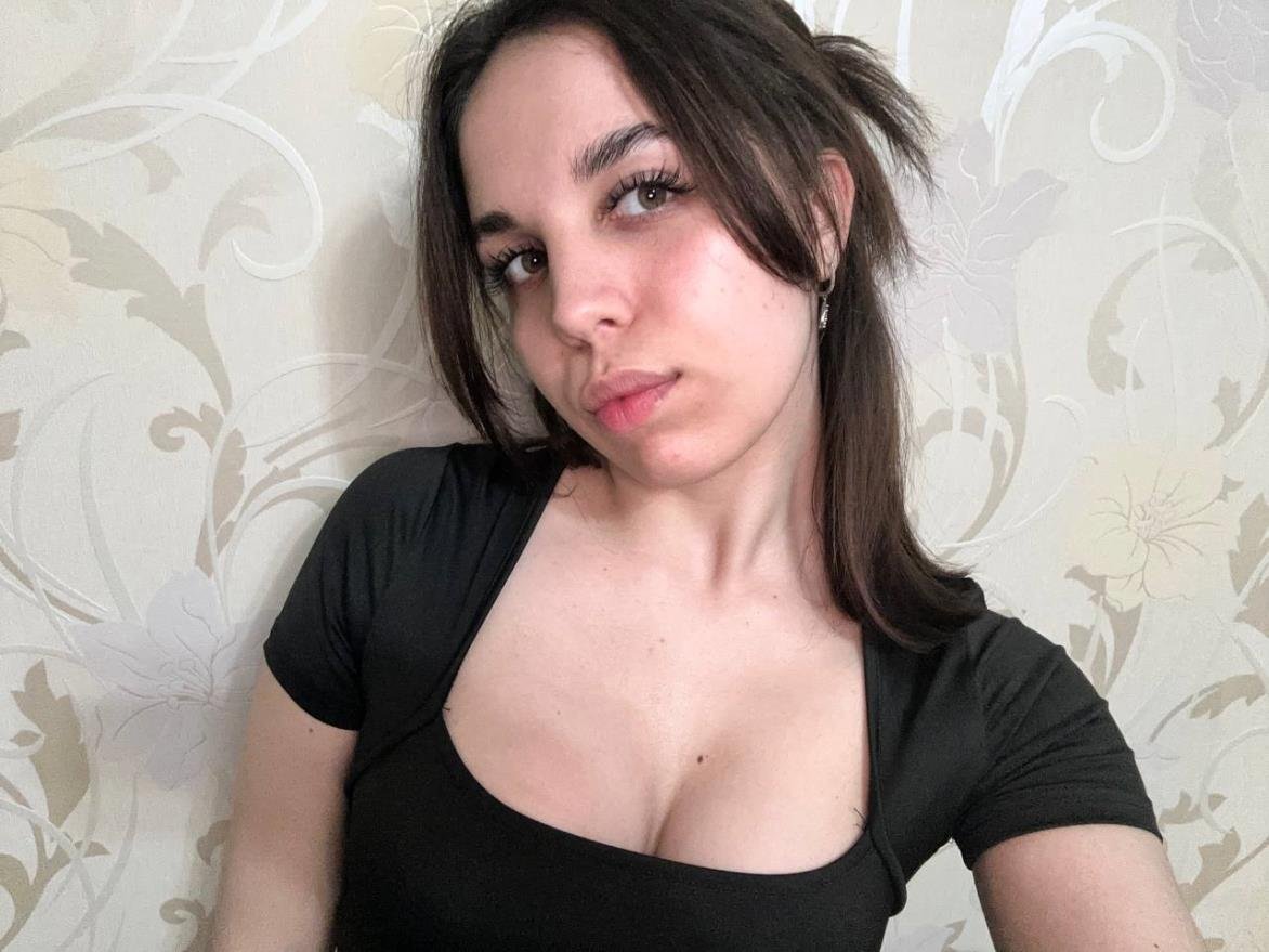 DaliaMona336835's profile picture. 💋✨✨ fire wrapped in calm 💫 @sexsexyougood