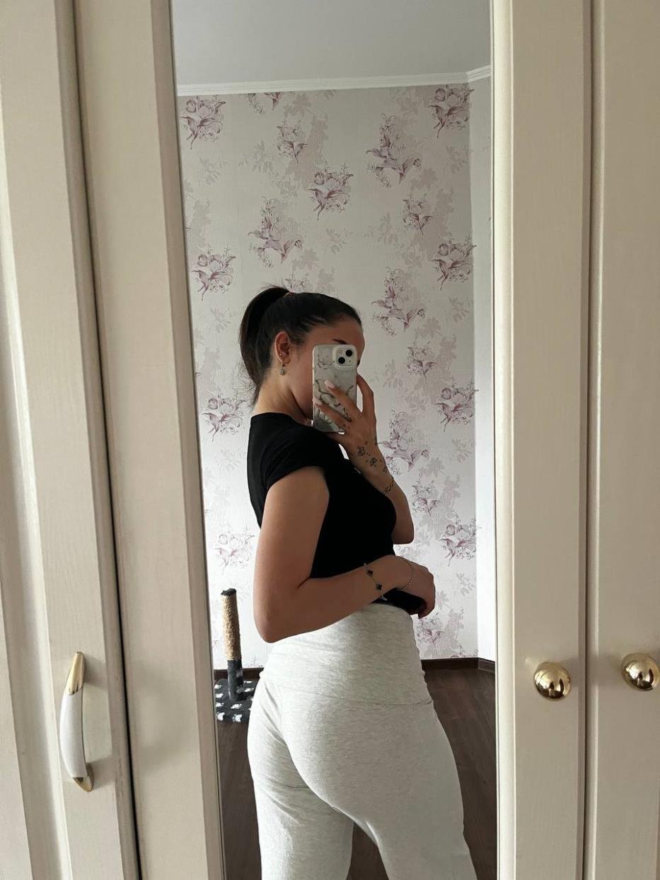 helene_meg89081's profile picture. lightness over loudness @sexsexyougood