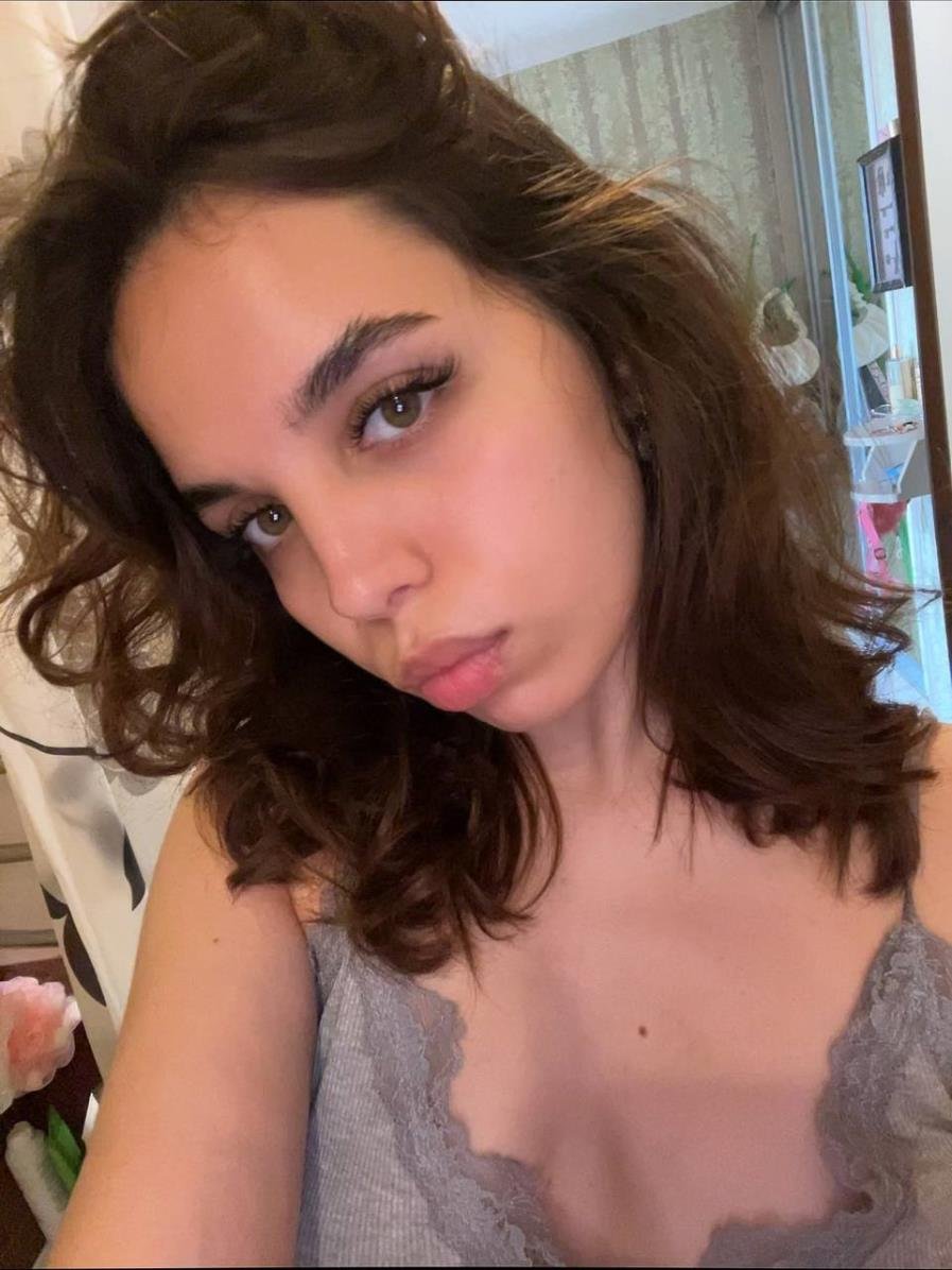 ElveraMyon59253's profile picture. muted palette, loud soul 🖤🌸💫 @sexsexyougood