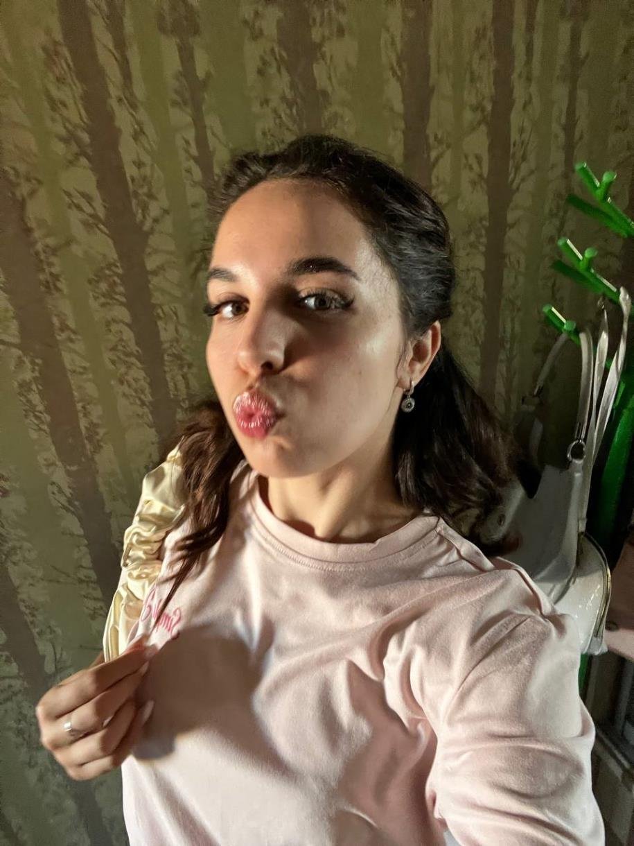 ShenikaL6465's profile picture. @sexsexyougood you don’t need loud — you’re already noticed 💋