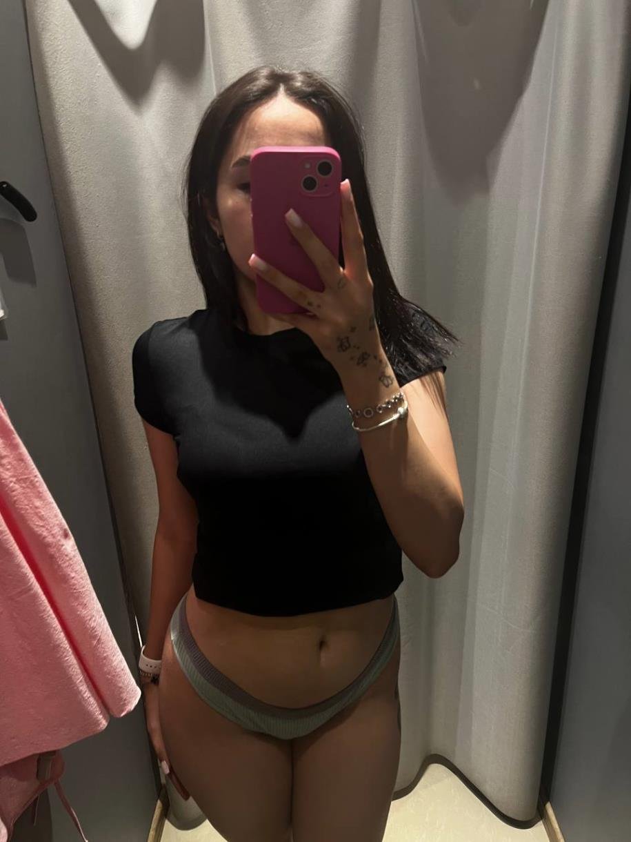 dierdre16278's profile picture. 💫 Find me here @sexsexyougood I might be your calm scroll ☕🌿