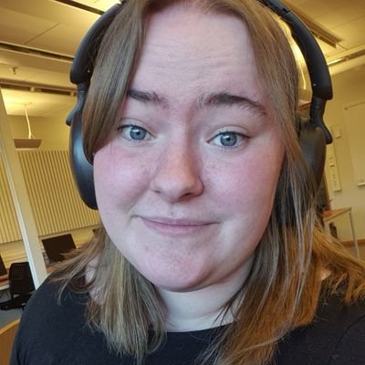 ronjakrantzz's profile picture. GMMTV is the toxic ex i should have blocked but never did. 

🥦🫶🏻