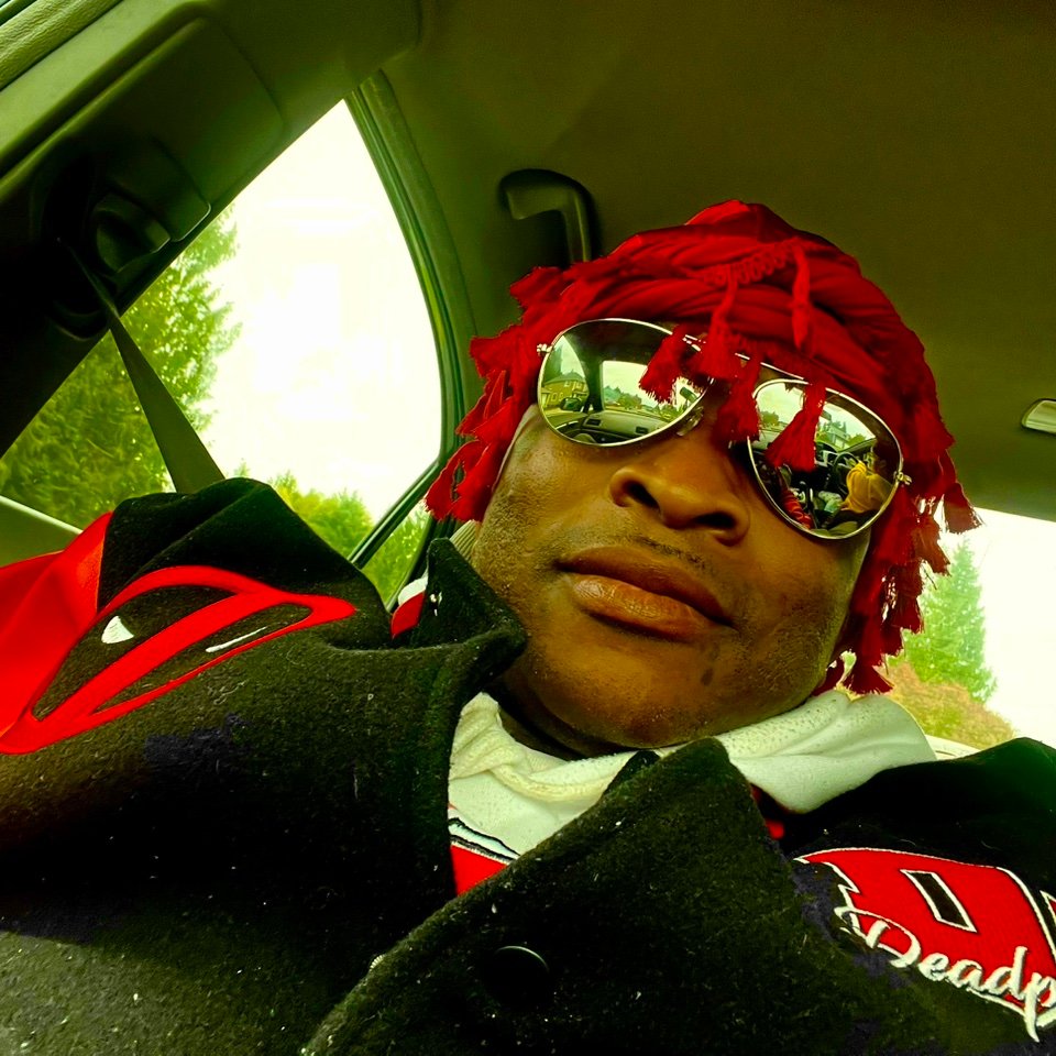 DerrickDumaine's profile picture. 