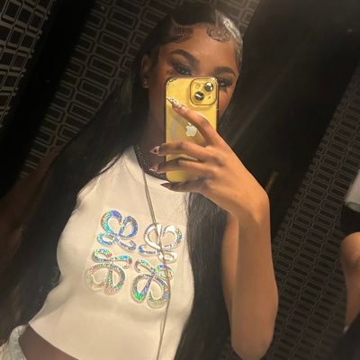 1babyxm's profile picture. 