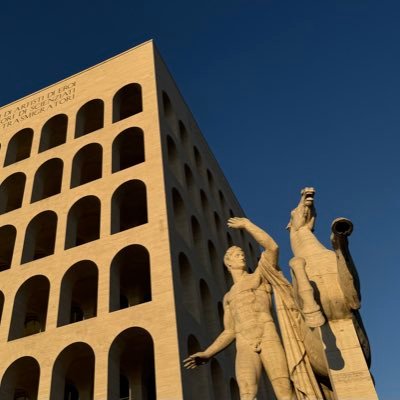 midnightssharp's profile picture. 成人済｜ツイステ｜ROM専（見る専門）です｜無言フォロー失礼します｜FRBご自由に