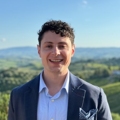 TBACHHH's profile picture. Creating comprehensive inspections for first time home buyers. Formerly @Google PM | @Amazon industrial RE.