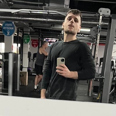 FrizzerCS's profile picture. Daily Streamer, Gym & Skins Enjoyer
https://t.co/hO6XHH9MTO