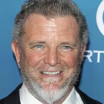 MrBrowwny's profile picture. Ish thish all there ish?