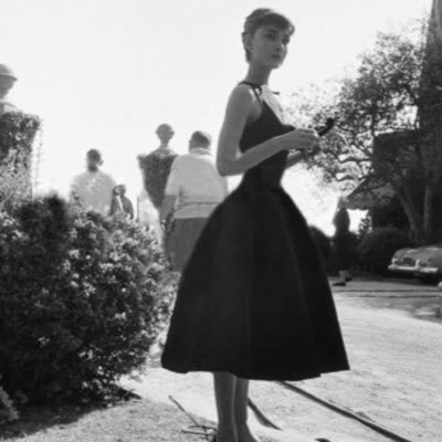 sahaarixx's profile picture. 