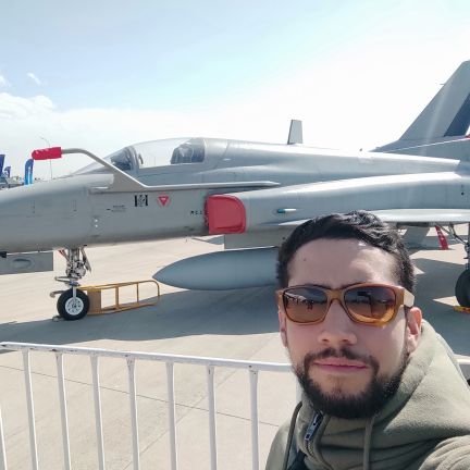 evesiete_'s profile picture. 