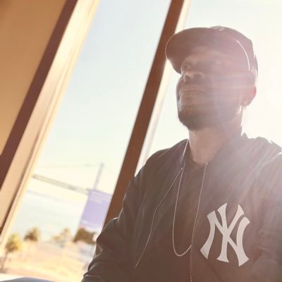 J_Tremain's profile picture. Product Designer @Meta @facebook working out of Hudson Yards NYC. Duval Co. native #Knicks #Yankees #Jaguars #Duuuval