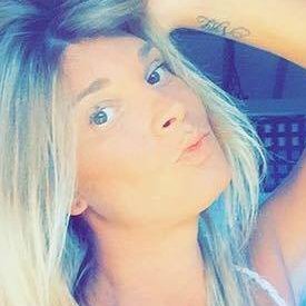 AngiTorresValls's profile picture. .

My account @angelinavalls was suspended in July with 172k followers
#angelinatorres #angelinavalls 

.