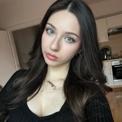 LizavelAraza's profile picture. My life is made up of 10,000 correct decisions