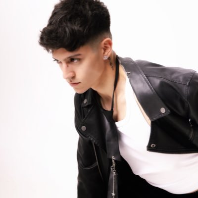 vi46211's profile picture. 💐