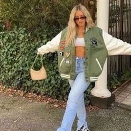 Bienien8656957's profile picture. 